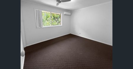 TOWNHOUSE IN PRIME GOLD COAST LOCATION - Photo 4