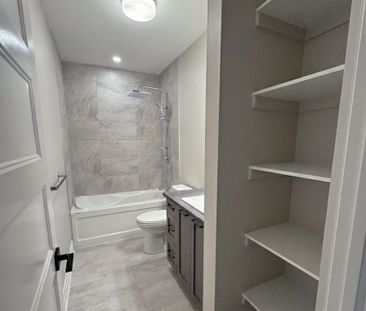 For Lease - 822 Namur Street, Russell, Ontario - Photo 5