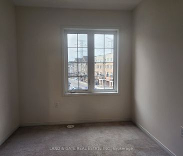 Townhouse For Lease | E8144276 - Photo 5