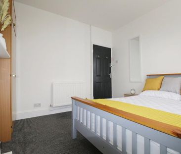 3 bedroom house share to rent - Photo 4