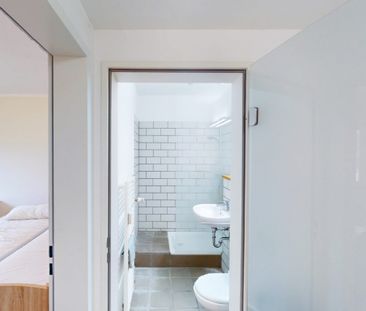 Möbliertes Zimmer in Männer-WG zentraler Lage für Studenten und Azubis - Photo 4