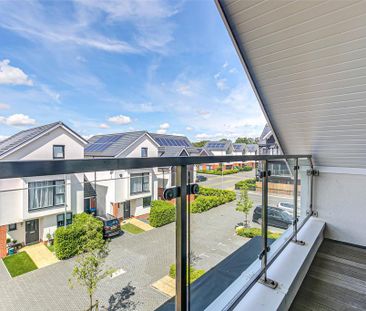 4 bedroom semi-detached house to rent - Photo 6
