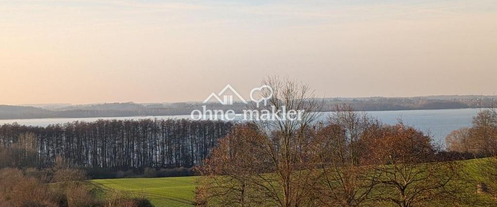 Seeblick & frisch saniert: Helle 3-Zimmer-Wohnung mit EBK, Wanne & Stellplatz - Photo 1