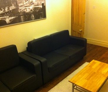 5 Bed - Aston Rd, Southsea, Portsmouth - Photo 1