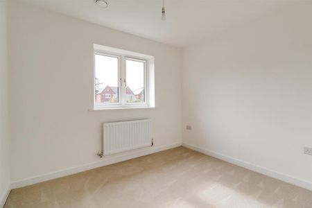 3 bedroom detached house to rent - Photo 4
