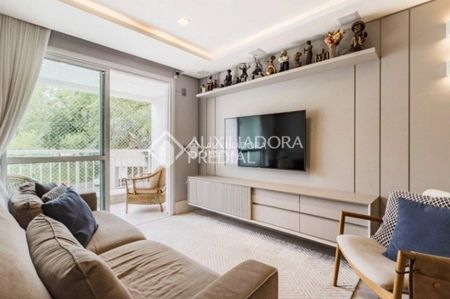 Apartamento com 2 quartos e 79m² para alugar em Jardim Europa, Porto Alegre. - Photo 2