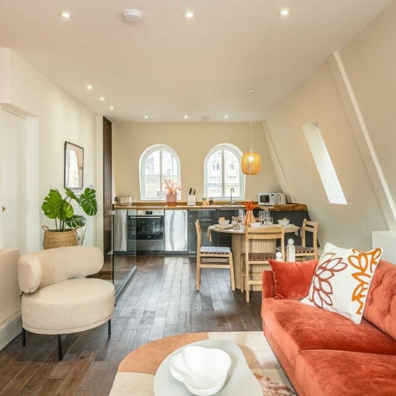 Curzon Street, W1J, London - Photo 1