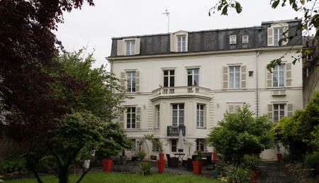 Appartement meublé 2 pièce(s) 33 m2 loyer 640 € toute charges comprises 5 mns du centre ville - Photo 3