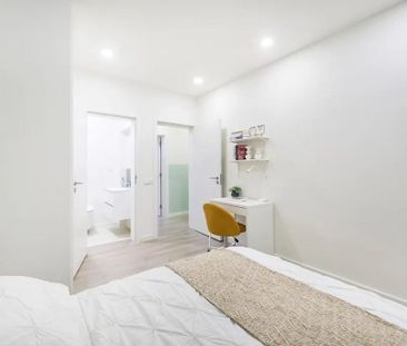 Rua Guilhermina Suggia, Lisbon, Lisbon 1700-224 - Photo 1