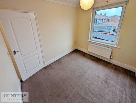 3 bedroom House To Let Total Size: 1163 SQ FT - Photo 5