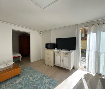 Location Appartement 2 pièces 25m² LE LAVANDOU 83980 - Photo 1