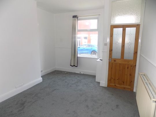 Broughton Avenue, Blackpool - Photo 1