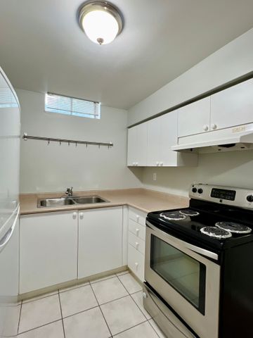 For Lease - 65 Dakin Drive, Ajax, Ontario - Photo 5