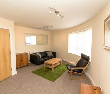 2 bedroom apartment to rent - Photo 3