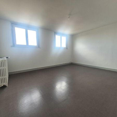 Location Appartement 1 pièce 28m² ROUBAIX 59100 - Photo 4