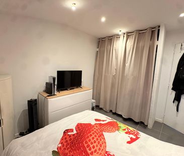 Location Appartement 3 pièces 53m² ST MAXIMIN LA STE BAUME 83470 - Photo 5