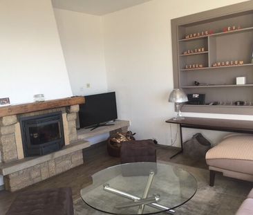 For rent apartment in detached villa with tree-lined terrace. - Photo 6