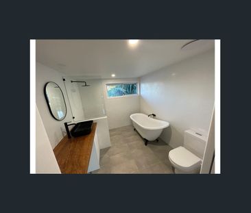 Upstairs Unit in Wooli - Photo 4