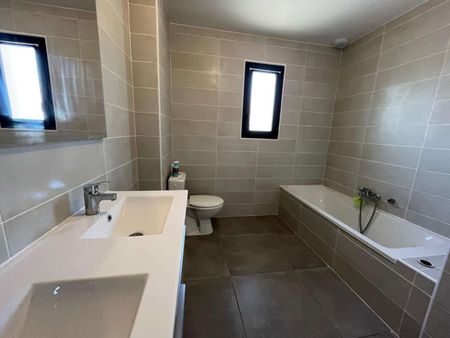 Maison 4 pièces à louer à PONTEILLA - Photo 5