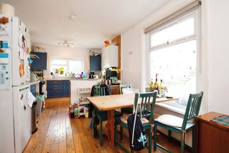 Donald Street, Cardiff, CF24 - Photo 4