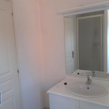 Location Appartement 2 pièces 56m² LAMBERSART 59130 - Photo 4