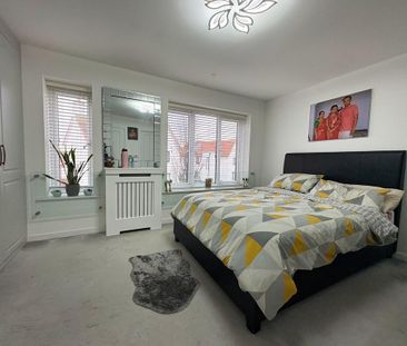 2 bedroom terraced house to rent - Photo 4