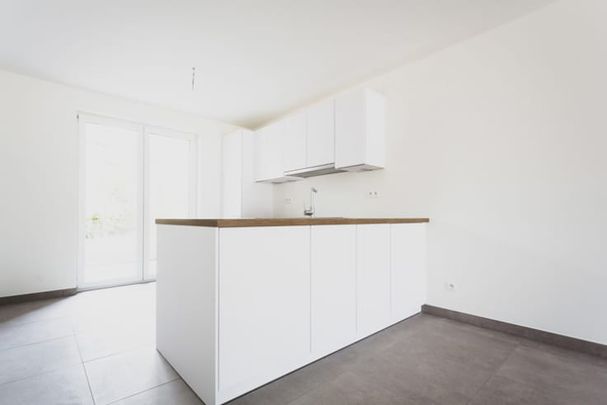 Appartement te huur - Photo 1