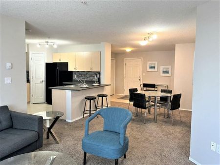 Sherwood Park Furnished Condo Rental in Sherwood Park - Convenient Condo Living In Sherwood Park - Photo 5