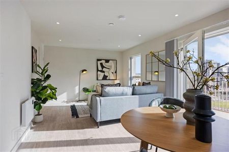 Lady Pirrie House, 1 Bedroom Apartment, 5 Shipwright Way, Titanic Quarter, Belfast, BT3 9FU - Photo 2