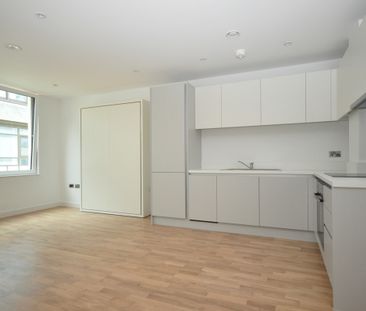 studio to rent - Photo 6