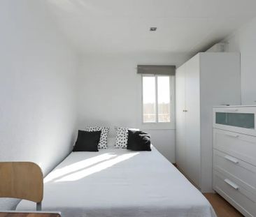 Carrer de Sant Bartomeu, Barcelona, Catalonia 08001 - Photo 2