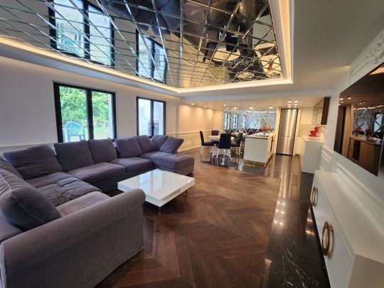 Charming guest apartment in Zollikon, canton of Zurich - Photo 1