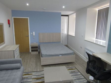 Winckley Square, Flat 15, PRESTON, Lancashire PR1 3AH - Photo 2