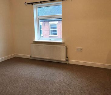 2 bedroom terraced house to rent - Photo 6