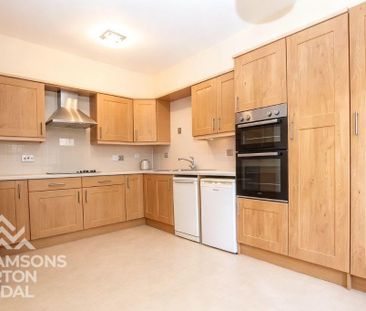 2 bedroom apartment to rent - Photo 5