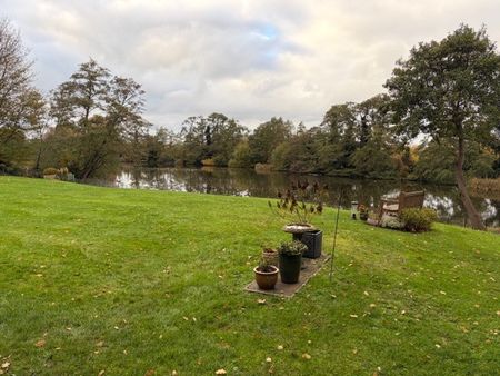 Farington Acres, Weybridge, Surrey, KT13 - Photo 5