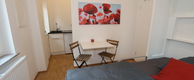 Sehr helle möblierte Altbauwohnung in St.Johannis - Foto 1