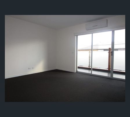 2/38 Sydney Road, Coburg, Vic 3058 - Photo 1