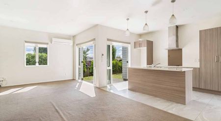 Beautiful Family Home - Photo 4