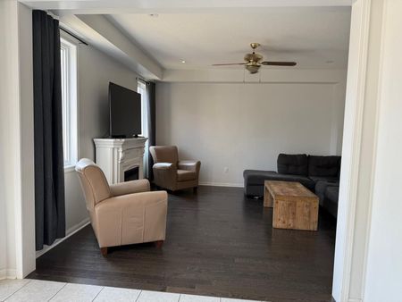 For Lease - 226 Kenneth Cole Drive, Clarington, Ontario - Photo 4