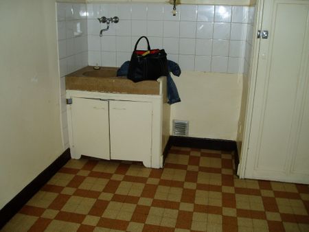 Appartement 2 pièces 45m2 MARSEILLE 4EME 700 euros - Photo 5