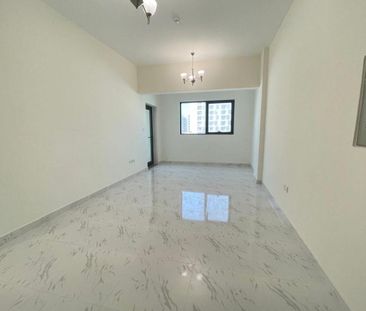 Semi Brand New \ - Photo 5