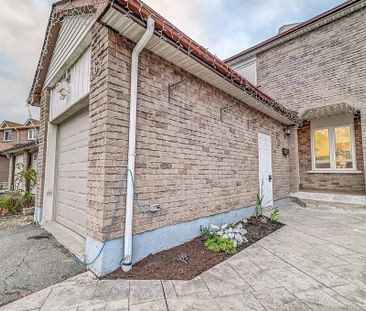 For Lease - 63 Chalfield Lane, Mississauga, Ontario - Photo 3