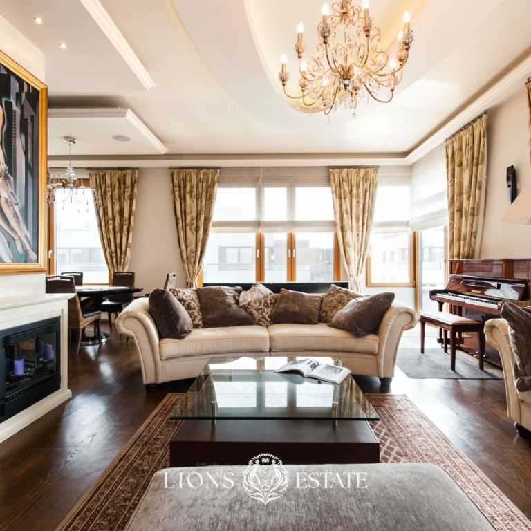 Warszawa, Mokotów, Mokotów Stegny, Aleja Wilanowska - Zdjęcie 1