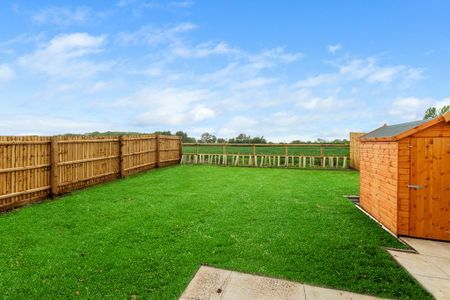 4 bedroom detached house to rent - Photo 2