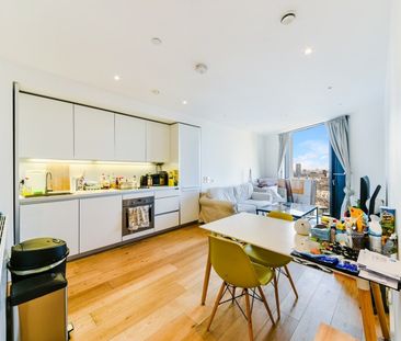 2 Bed Flat, Walworth Road, SE1 - Photo 2