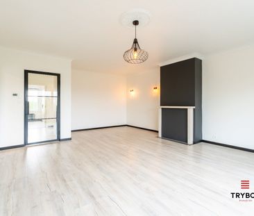 Volledig gerenoveerd 2-slaapkamerappartement te huur – rand centrum... - Photo 6
