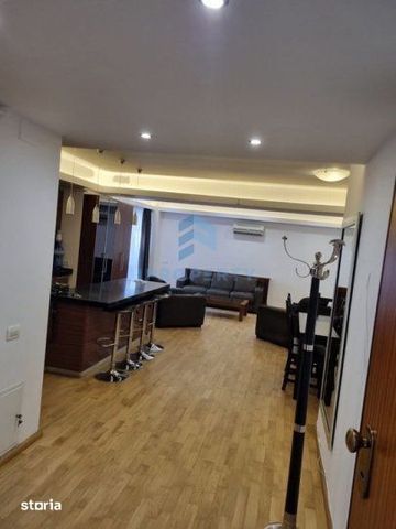 Inchiriere Apartament 3 camere in zona Ultracentrala - Fotografie 5