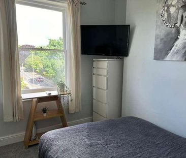 :, Stoke Road, Guildford, GU1 - Photo 4