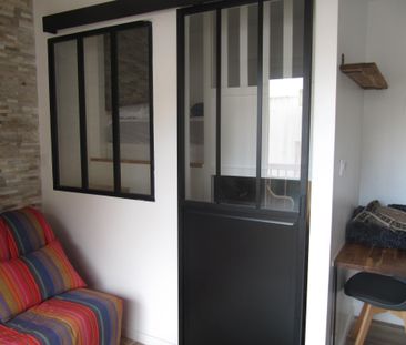 Location Appartement 1 pièce 29m² ST RAPHAEL 83700 - Photo 3